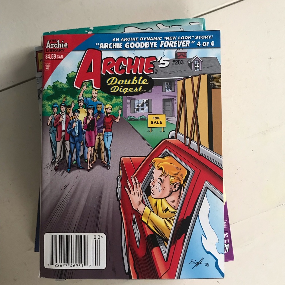 Archie Double Digest Comic Book #203 - Red & Yellow Cover